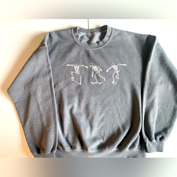 Tops - Skateboarding Skeletons Crewneck Sweatshirt
